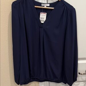 NWT Chais New York Navy Women's Top